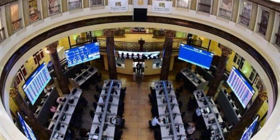 «العقارات» و«الموارد الأساسية» يقودان تداولات البورصة بنهاية جلسة الأربعاء