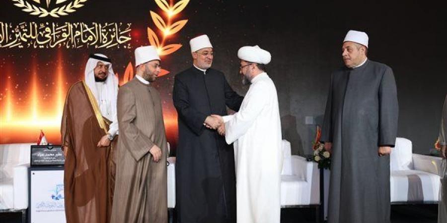 مفتي أوزبكستان يفوز بجائزة الإمام القرافي ويقترح إصدار فتوى عالمية موحدة لحماية الأسرة