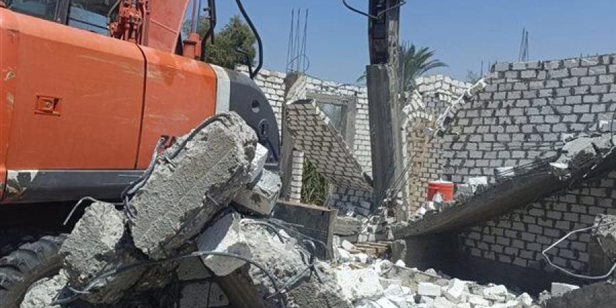 ضمن الموجة الـ 30، إزالة 36 حالة تعدٍ و12 طاحونة ذهب بقوص ونجع حمادي في قنا