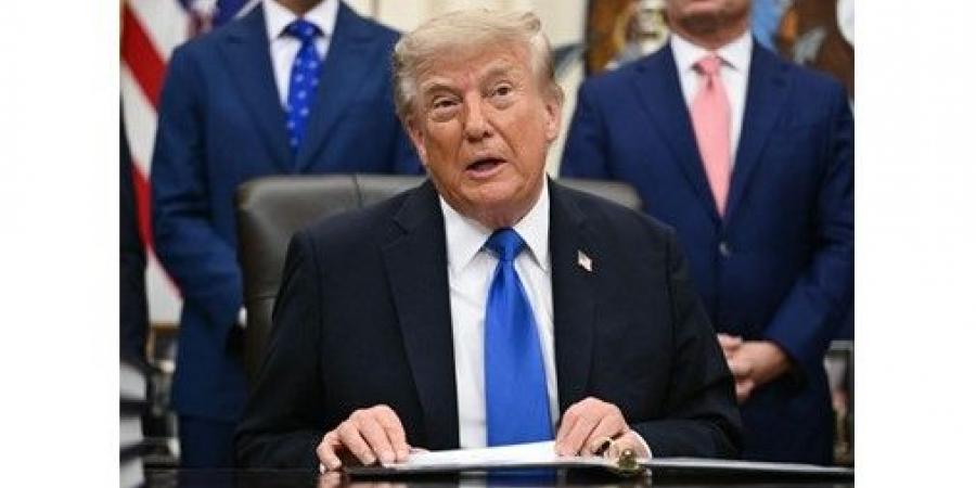 ترامب: هجوم الثلاثاء على إيران كان عنيفا جدا.. ومستعدون لشن ضربة أخرى في أي وقت نريده