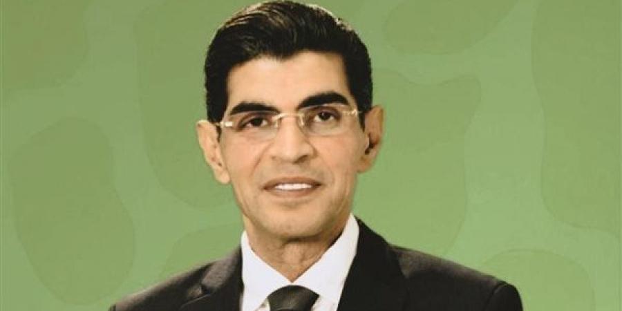 أيمن عطاالله يطالب نقيب المحامين بوضع ميثاق للظهور الإعلامي والرقمي للعاملين بالمهنة