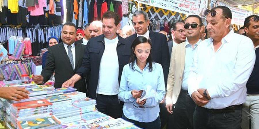 محافظ البحيرة تفتتح "أهلًا مدارس" بأبو المطامير