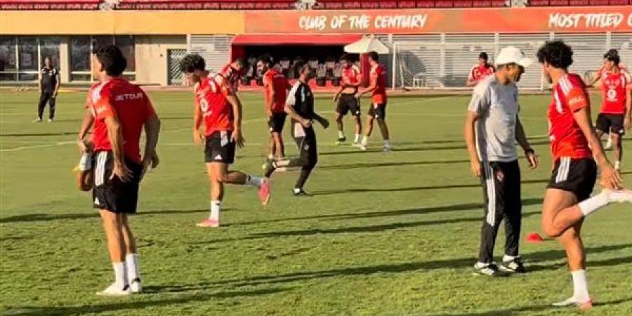 الأهلي يواصل تدريباته استعدادا لمواجهة المقاولون العرب في الدوري