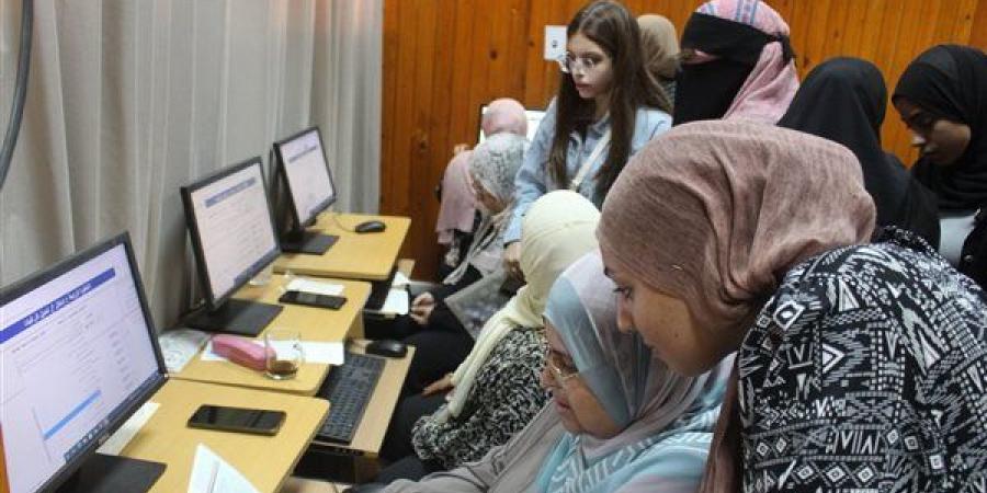 غلق موقع التنسيق أمام طلاب المرحلة الثالثة للقبول بالجامعات الخميس المقبل