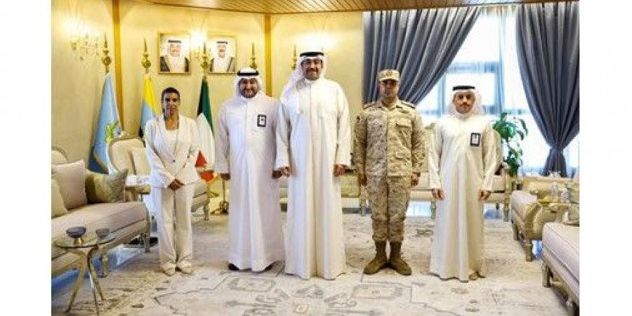 وزير الدفاع استقبل الوكيلين المساعدين في الوزارة بمناسبة تعيينهما في منصبيهما
