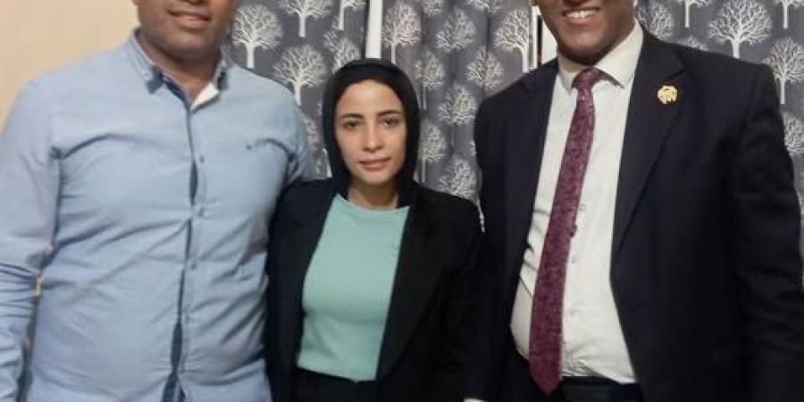 أول ظهور لدينا عزت بمنزلها بعد إخلاء سبيلها في اتهامها بنشر أخبار كاذبة
