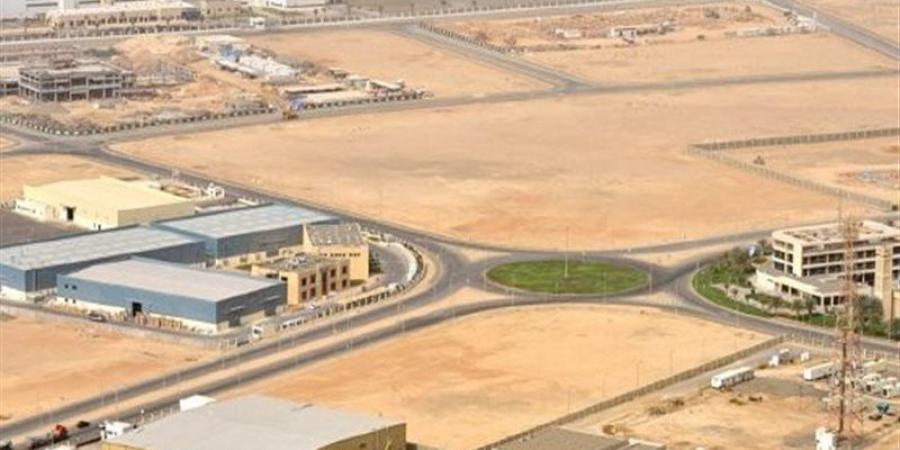 نائب يواجه الحكومة بمشكلة الأراضي الصناعية وتأثيرها على الاستثمار