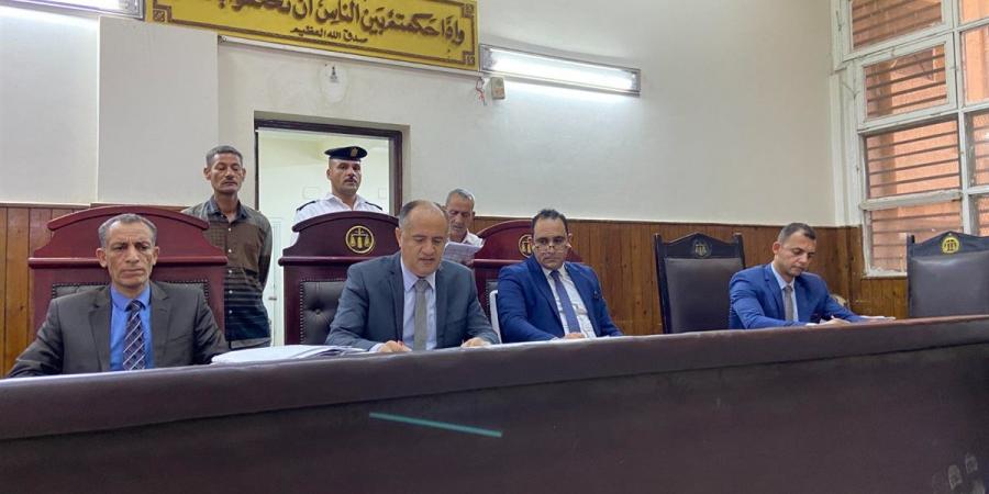 من كوب العصير إلى السجن، المشدد 15 عامًا لـ «دجال» بتهمة ابتزاز سيدة بملوي