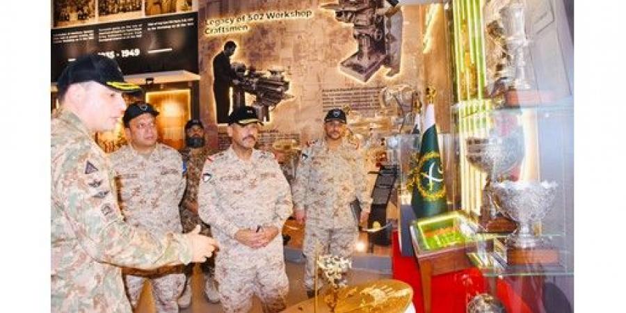 وفد من الجيش يبحث التعاون اللوجستي مع باكستان