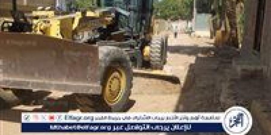 محافظ أسيوط: تكثيف أعمال النظافة بأولاد إلياس وتمهيد وتسوية الطرق بمجريس بصدفا