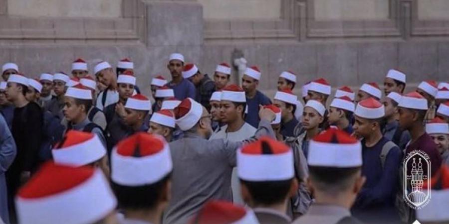 وعي المصريين خط الدفاع الأول.. خطة المؤسسات الدينية لتنفيذ توجيهات الرئيس.. رسائل من المنابر وحملات للتواصل المباشر مع المواطنين.. وتعزيز ثقافة الحفاظ على الدولة والتحذير من هدم مقدرات الوطن