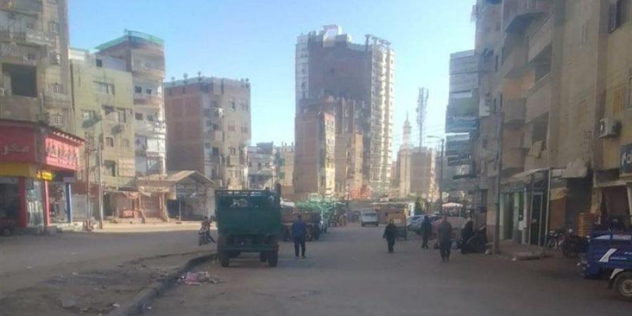 حملات مكبرة لرفع إشغالات السوق الأسبوعي العشوائي في فاقوس
