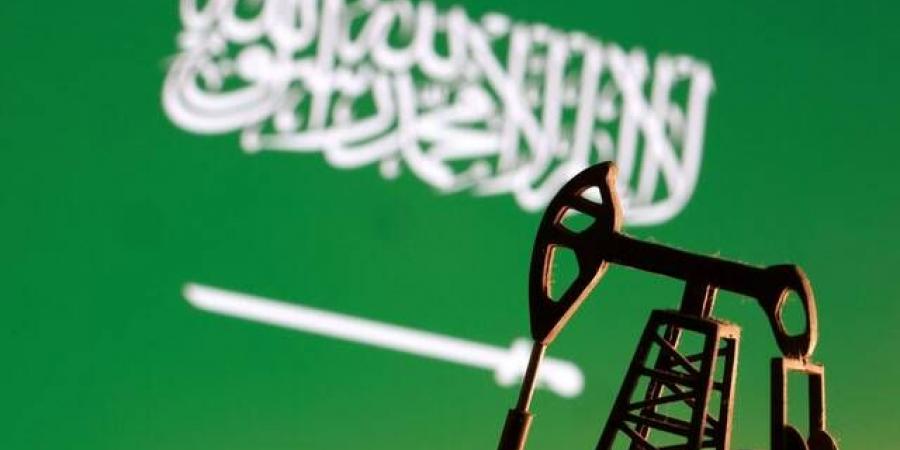 السعودية ترفع ضخ النفط عبر خط "شرق-غرب" إلى 6 ملايين برميل يومياً