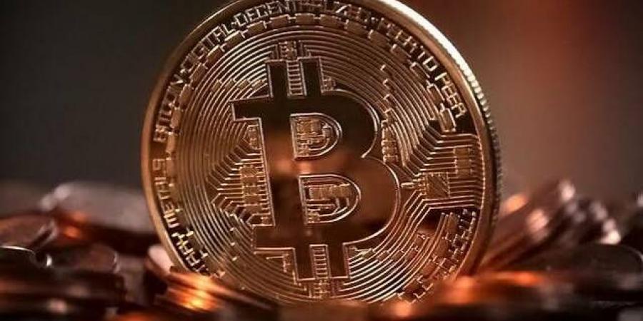 "بيتكوين" ترتفع لـ86,5000 دولار والأنظار تتجه لبيانات الوظائف غير الزراعية
