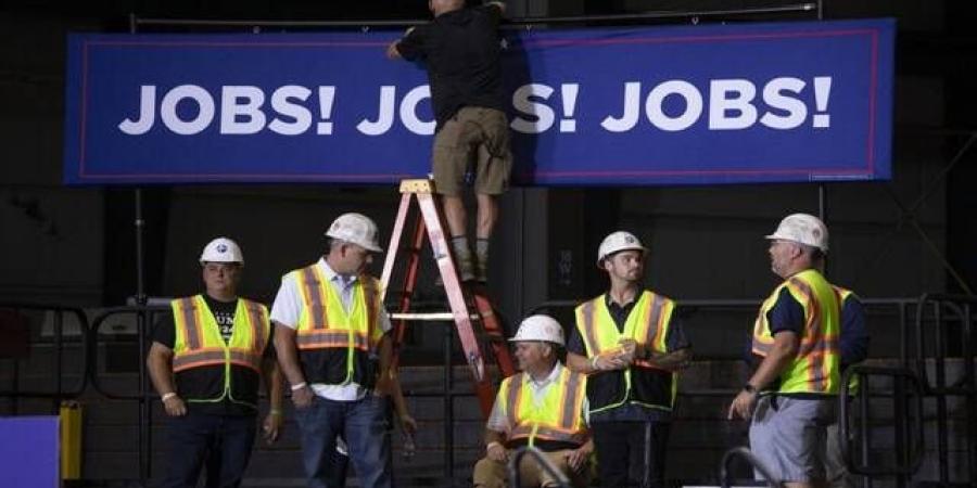 توقعات بتماسك سوق العمل الأمريكي رغم تباطؤ وتيرة نمو الوظائف