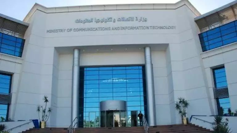شروط وخطوات التسجيل في "Google AI Plus" مجانا لطلاب الجامعات