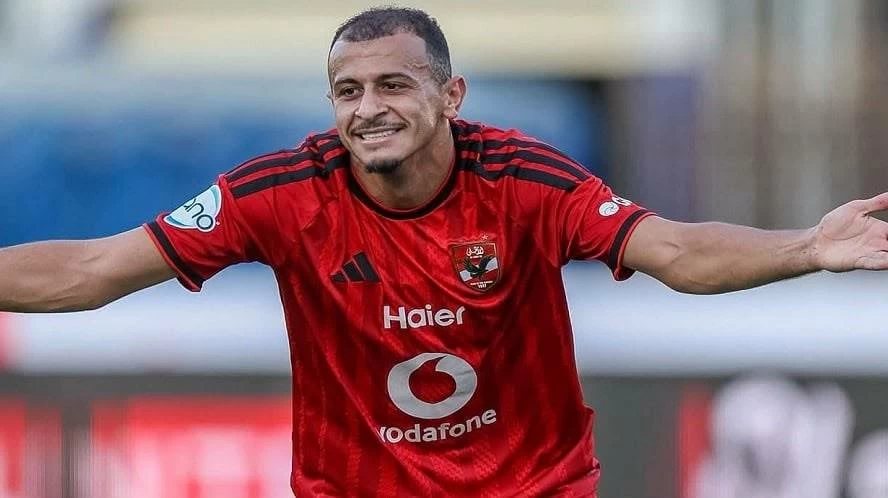 الأهلي ينهي الشوط الأول متقدمًا على مودرن سبورت بهدف في الدوري