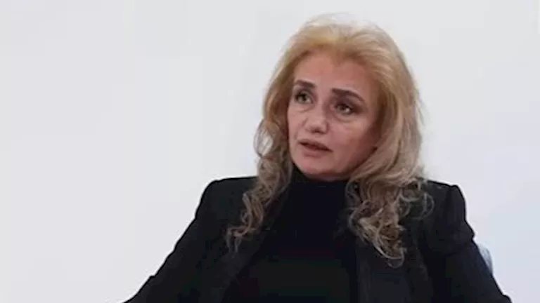 وفاة والدة الفنانة السورية جيانا عيد وهذا موعد ومكان الجنازة
