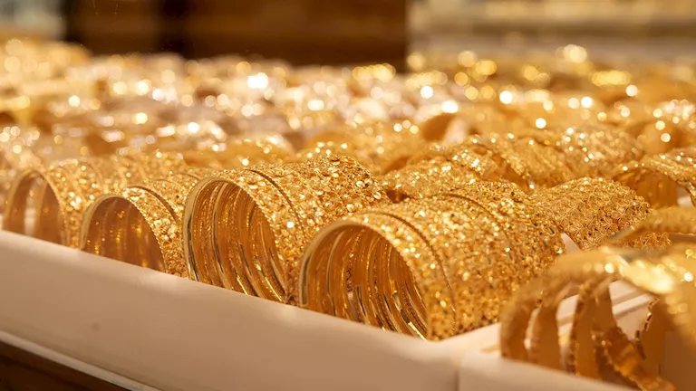 استقرار سعر الذهب اليوم الثلاثاء في بداية التعاملات الصباحية