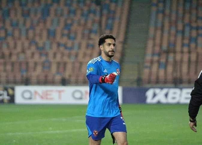 نجم الأهلي السابق منتقدًا مصطفى شوبير: "لازم يقعد دكة"