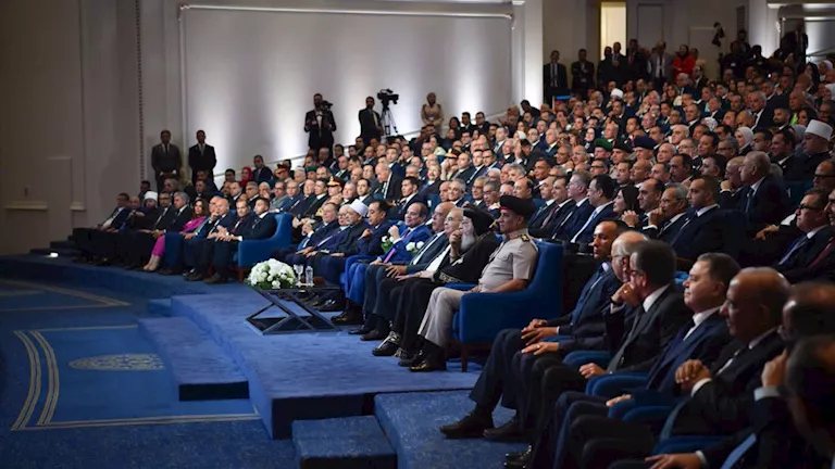 مدبولي: الرئيس السيسي تبنى مشروعًا وطنيًا متكاملًا للتنمية ولم يلجأ لـ"المسكنات"