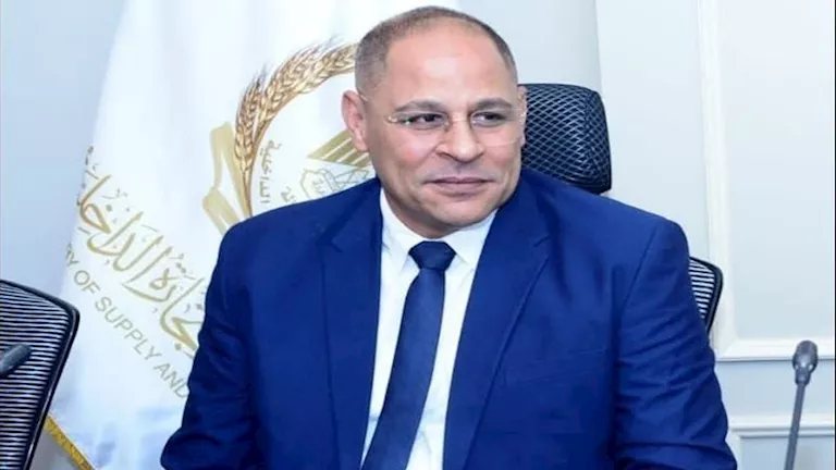 شعبة المخابز: أسعار الخبز السياحي ثابتة ولا تغيير فيها بعد اجتماع الوزير