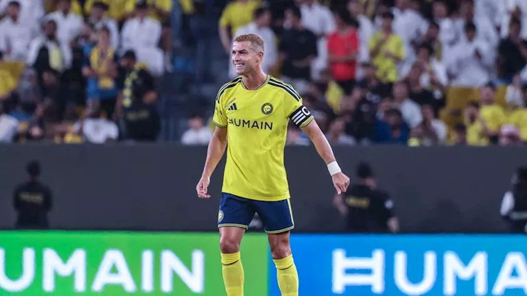 بعد أزمته الأخيرة.. رونالدو يقود تشكيل النصر أمام الدرعية بدوري روشن