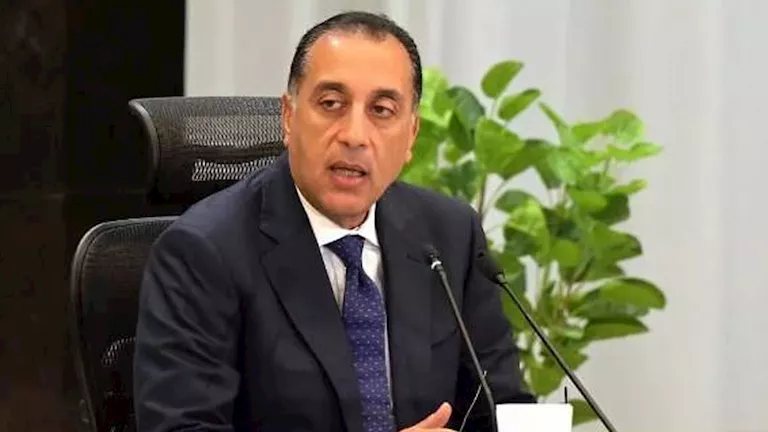 مدبولي: قطاع التشييد والبناء يرتبط بأكثر من 100 صناعة ويوفر فرص عمل سريعة