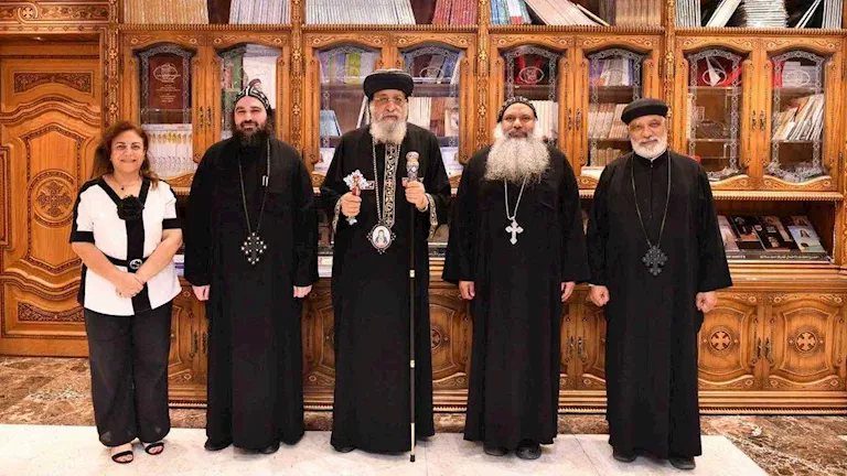 البابا تواضروس الثاني يلتقي اللجنة المركزية للدراسات العليا في أكاديمية مارمرقس القبطية
