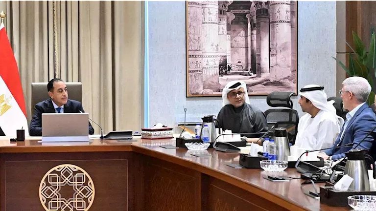 رئيس الوزراء يتابع مستجدات مشروعات «رأس الحكمة» مع «مدن القابضة» الإماراتية