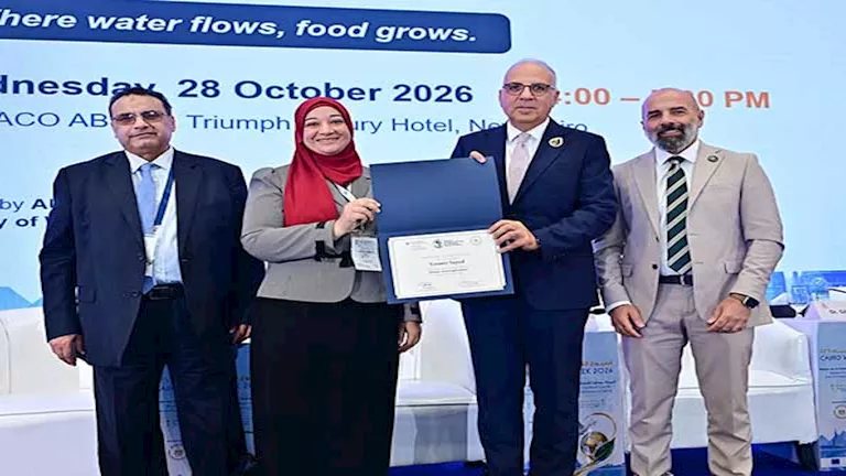 وزير الري يشهد ختام برنامج لتأهيل 100 مدرب أفريقي في المياه والأمن الغذائي - صور
