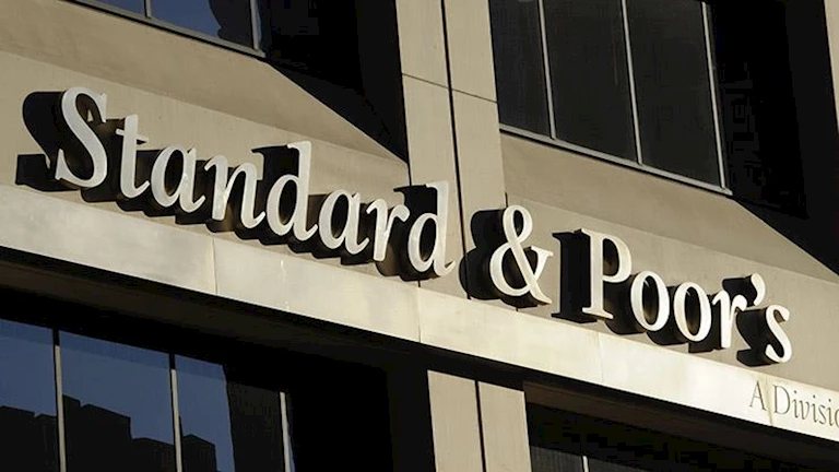 ستاندرد آند بورز تتوقع استقرار عجز الحساب الجاري لمصر عند 5% من الناتج المحلي في 2027