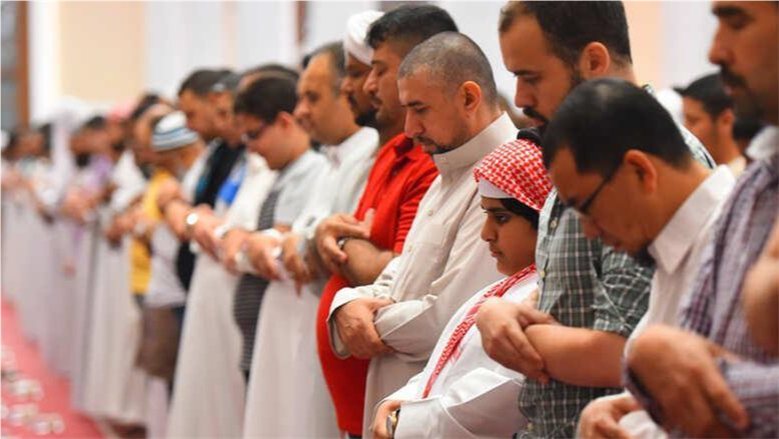 متى يؤذن المغرب والعشاء اليوم؟ مواقيت الصلاة الأربعاء 7 أكتوبر 2026