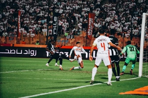 نجم الزمالك السابق يتغنى بـ أحمد شريف: يعطي دفعة معنوية للمهاجمين