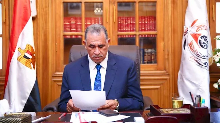 نقيب المحامين يصدر إيضاحًا بشأن الجدل المثار حول زيادة رسوم تجديد الاشتراك السنوي