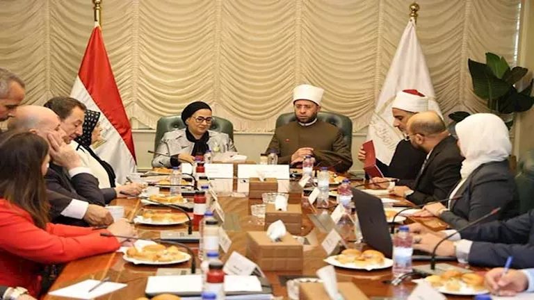وزير الأوقاف ورئيسة قومي المرأة يبحثان تفعيل بروتوكول التعاون المشترك
