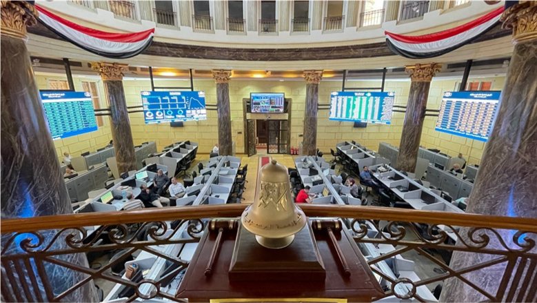 مؤشرات البورصة تواصل التراجع بالختام.. و"السوقي" يخسر 53 مليار جنيه