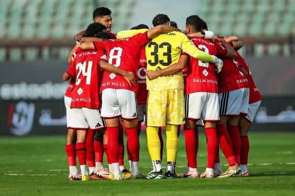 مفاجأة في قائمة الأهلي لمواجهة الزمالك في القمة.. وموقف هذا اللاعب لم يحسم