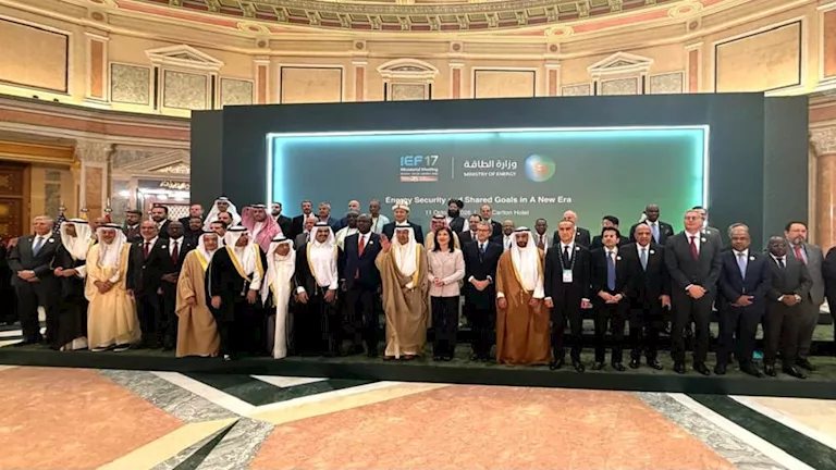 مصر والسعودية تعززان الشراكة في البترول والغاز والبتروكيماويات