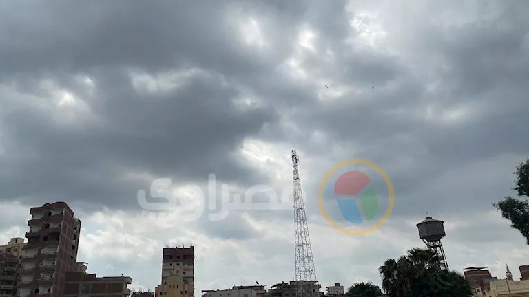 الأرصاد: تخلوا عن الملابس الصيفية وارتدوا الخريفية تدريجيًا