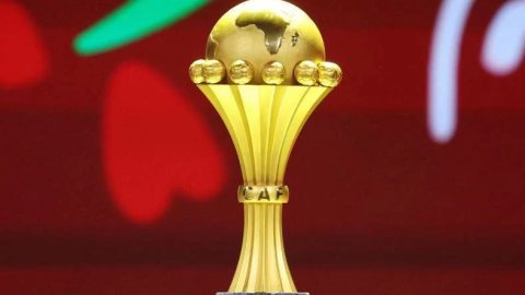 مفاجأة مدوية.. سفير مصر في أوغندا يكشف عن ملعب بأيدٍ مصرية في أمم إفريقيا 2027
