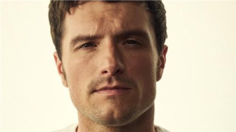 جوش هاتشرسون في عيد ميلاده.. من نجم طفل إلى بطل «The Hunger Games» وثروة تقدر بـ20 مليون دولار