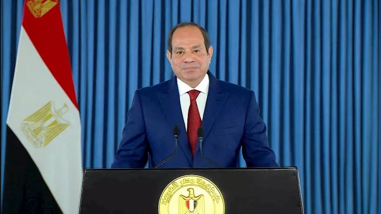 الرئيس السيسي: هيئة إدارة الأزمات ذراع داعمة للدولة والحكومة
