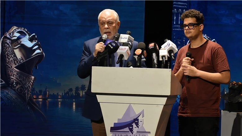 410 شباب يتطوعون لتنظيم مهرجان نقابة المهن التمثيلية للمسرح