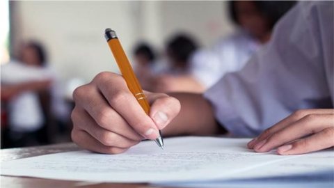 مواعيد امتحانات وإجازات العام الدراسي 2026-2027.. الجدول الكامل للطلاب