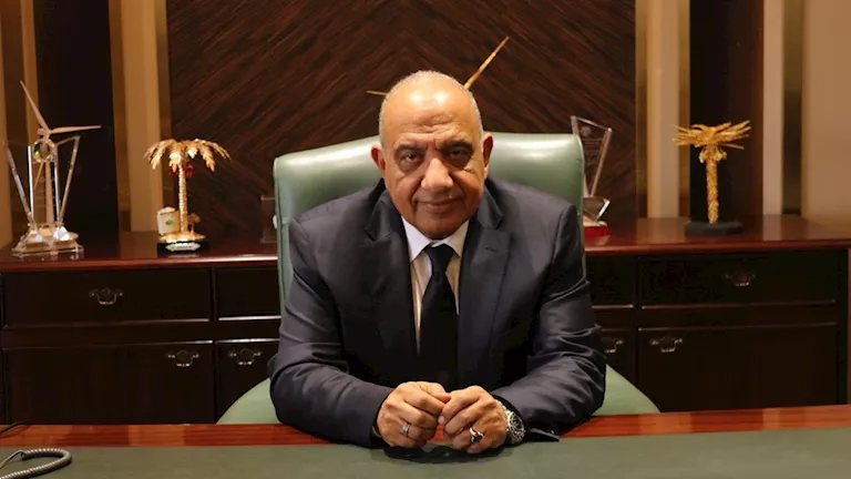 وزير الكهرباء يتفقد شبكات الشروق ويوجه بمراجعة الأكشاك واللوحات لتأمين التغذية