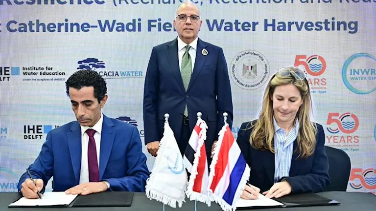 وزير الري يشهد توقيع بروتوكول لإنشاء 50 بحيرة جبلية بجنوب سيناء