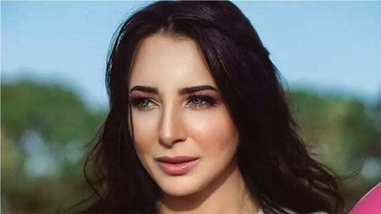 حلمت بيها صحيت سجلتها.. ساندي تكشف سر أحدث أغانيها "لوحدي"